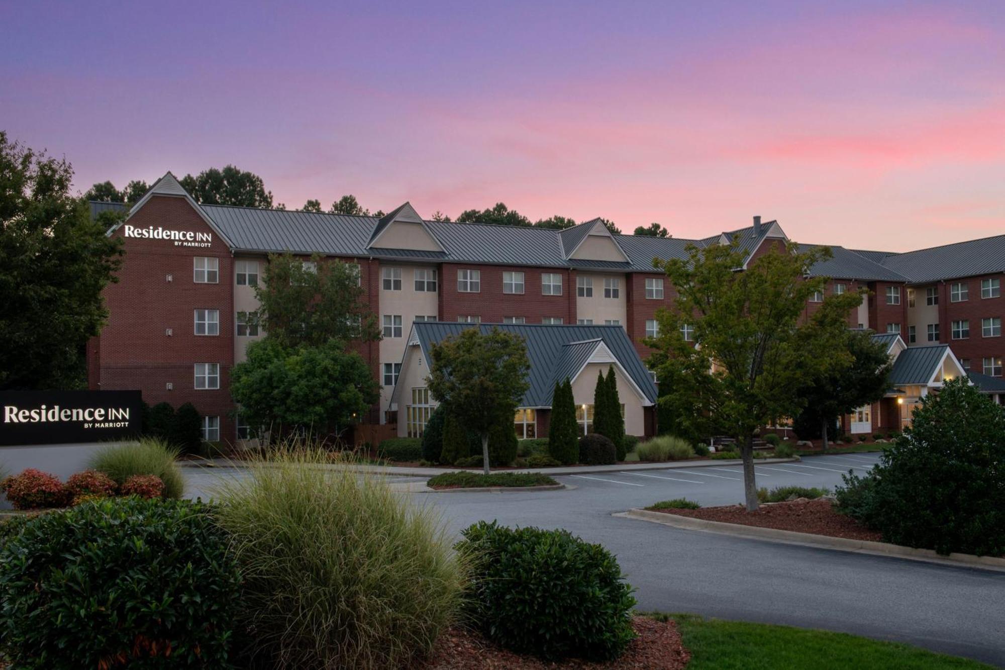 Residence Inn By Marriott Greensboro Airport Exterior foto